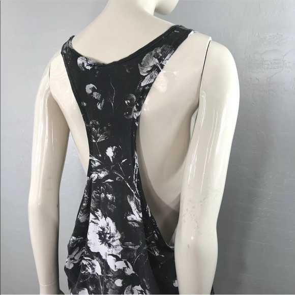 H&M Divided Floral Print Razor Back Tank Top - Picture 5 of 7